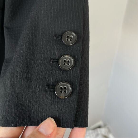 THEORY Wool Blazer Jacket Size 6 Black Crinkle Stripe Office Professional Work - Picture 4 of 10